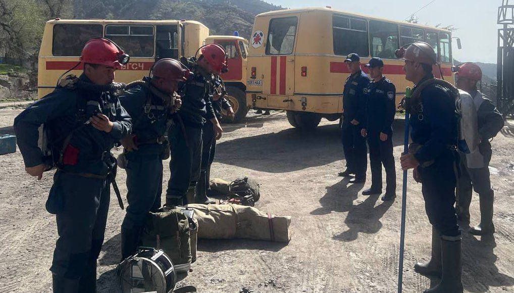 “Shargʻunkoʻmir” AJda Favqulodda vaziyatlardan muhofaza qilish va fuqaro muhofazasi oyligi doirasida maxsus taktik oʻquv mashgʻuloti oʻtkazildi