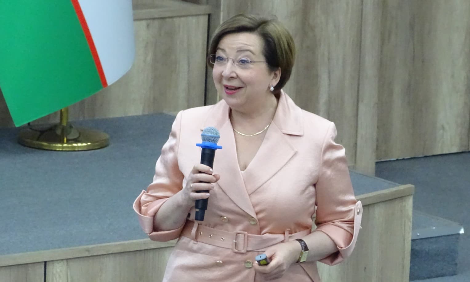 Modern Management and Leadership Issues Discussed at the University of Geological Sciences