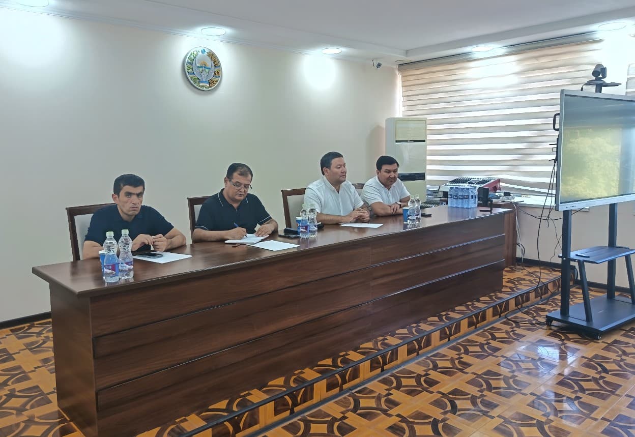 Mobile Reception Held in Navoi: Appeals of Entrepreneurs and Citizens Reviewed