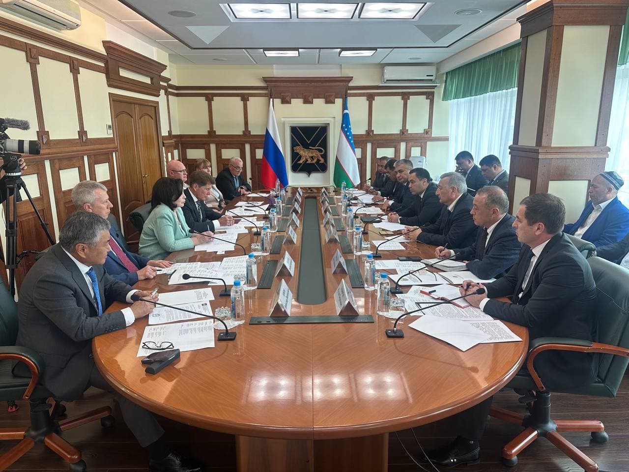 В Приморском крае состоялась встреча делегации Узбекистана с губернатором О.Кожемяко