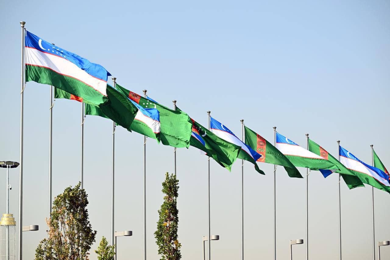 O‘zbekiston Prezidenti Turkmaniston Prezidentini samimiy kuzatib qo‘ydi