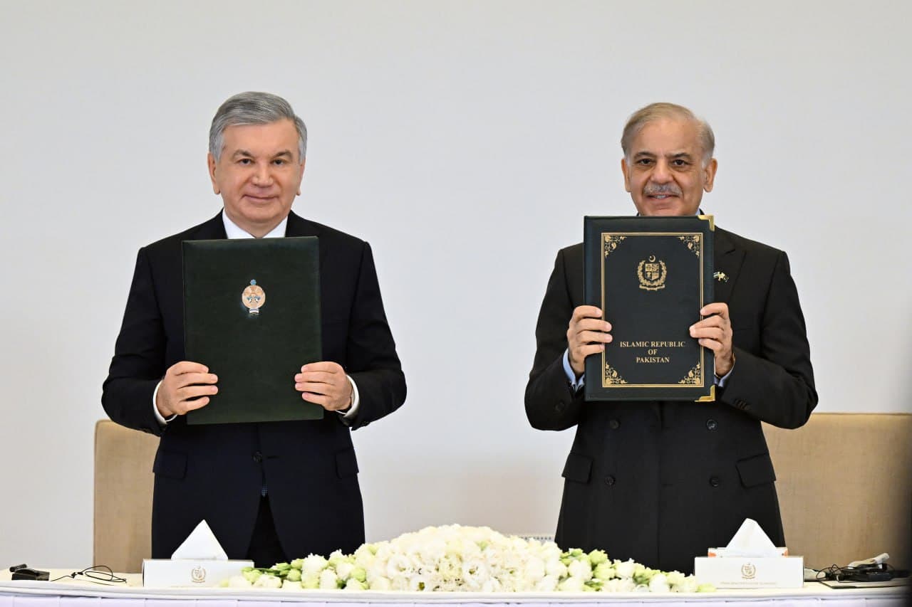 Oʻzbekiston Prezidenti va Pokiston Bosh vaziri qoʻshma biznes forumida ishtirok etdilar