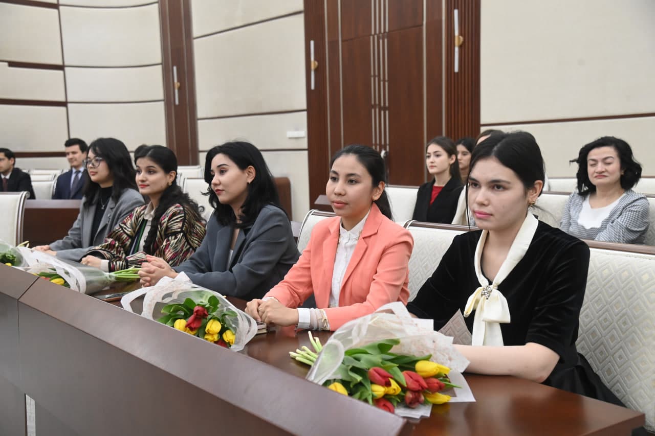 TIVda Xotin-qizlar kuniga bagʻishlangan tadbir boʻlib oʻtdi