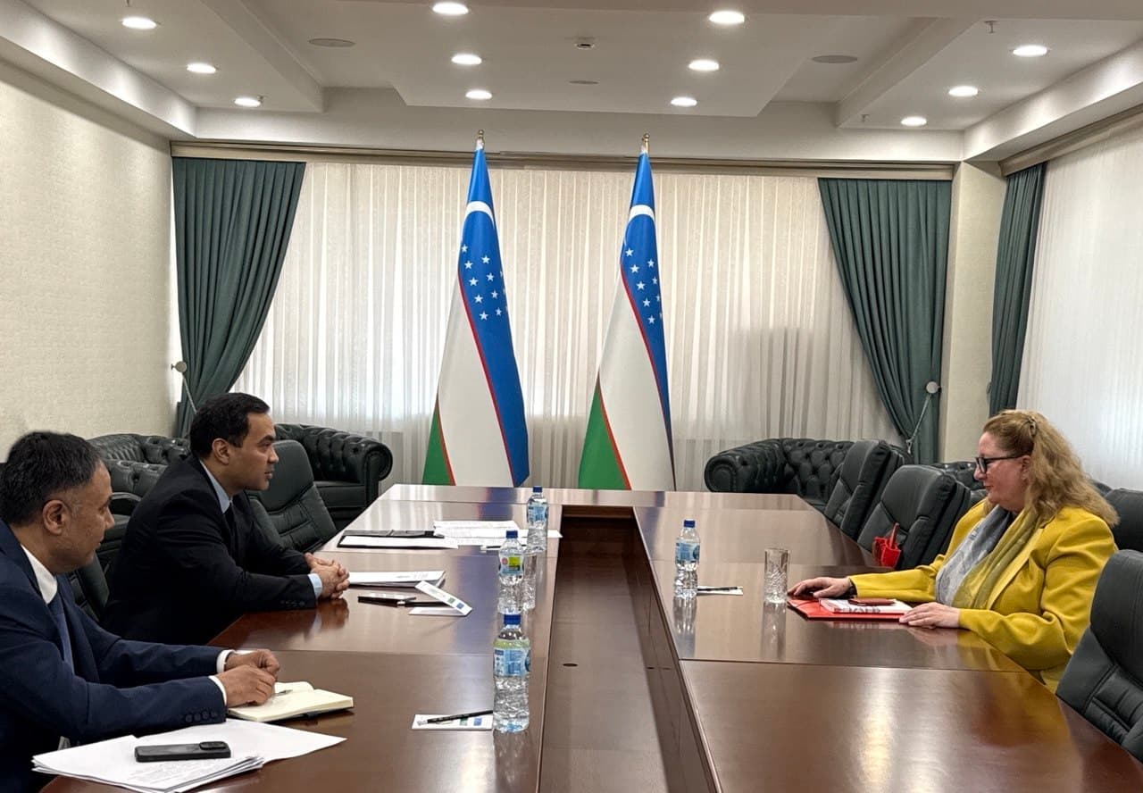 Norvegiya elchisi bilan uchrashuvga oid