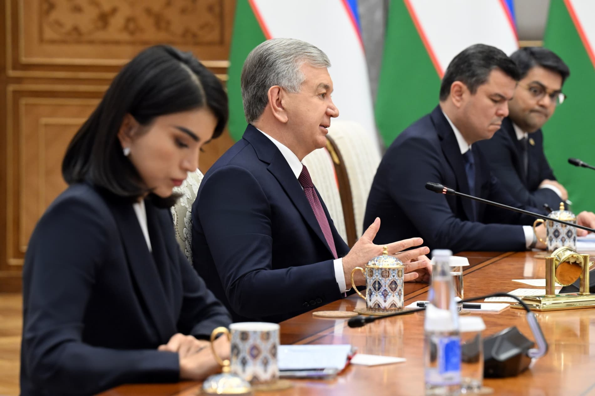 President of Uzbekistan receives delegation from Russia