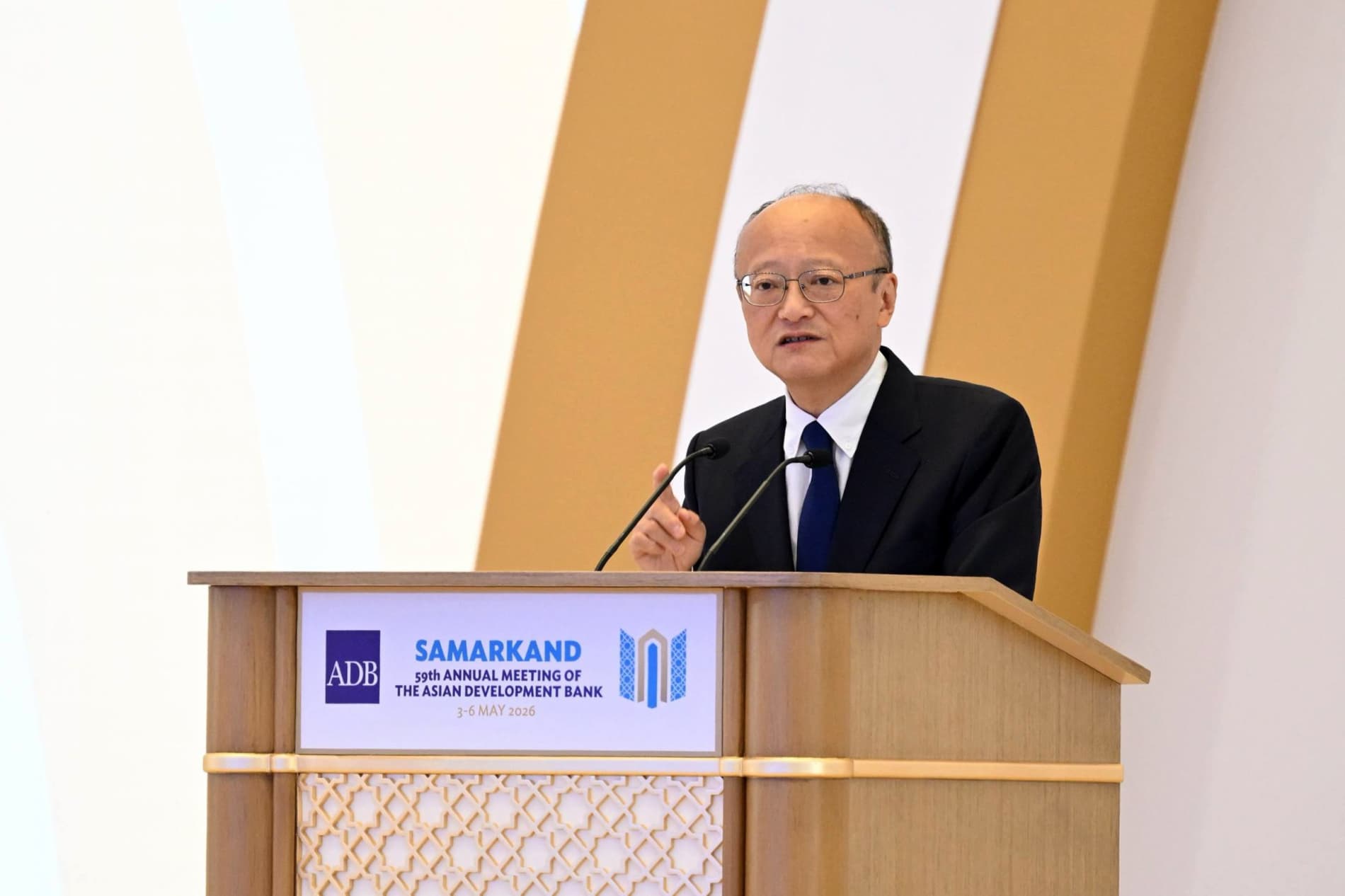 President of Uzbekistan outlines key areas of cooperation at the ADB Annual Meeting