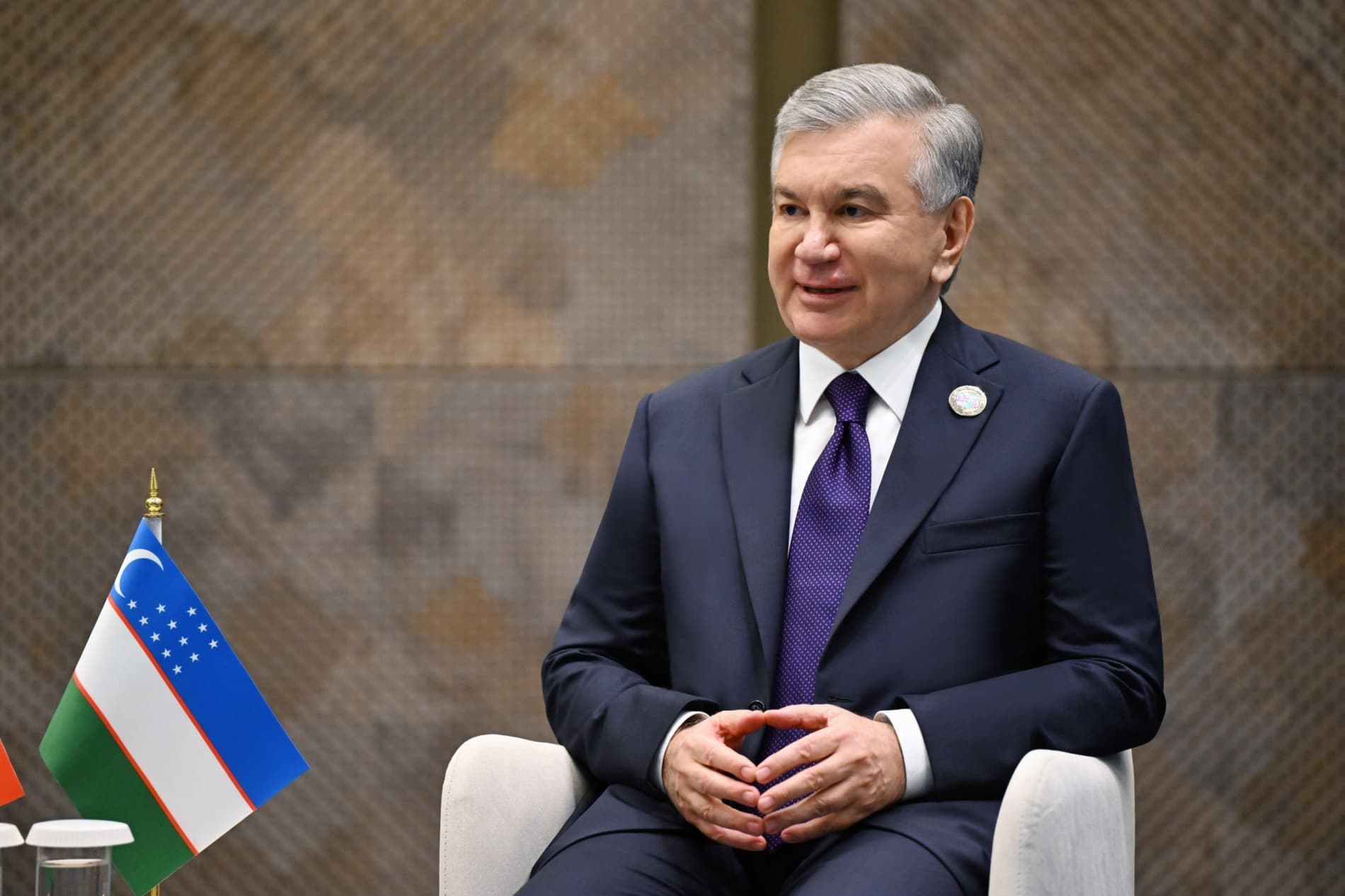 President of Uzbekistan meets with President of Serbia