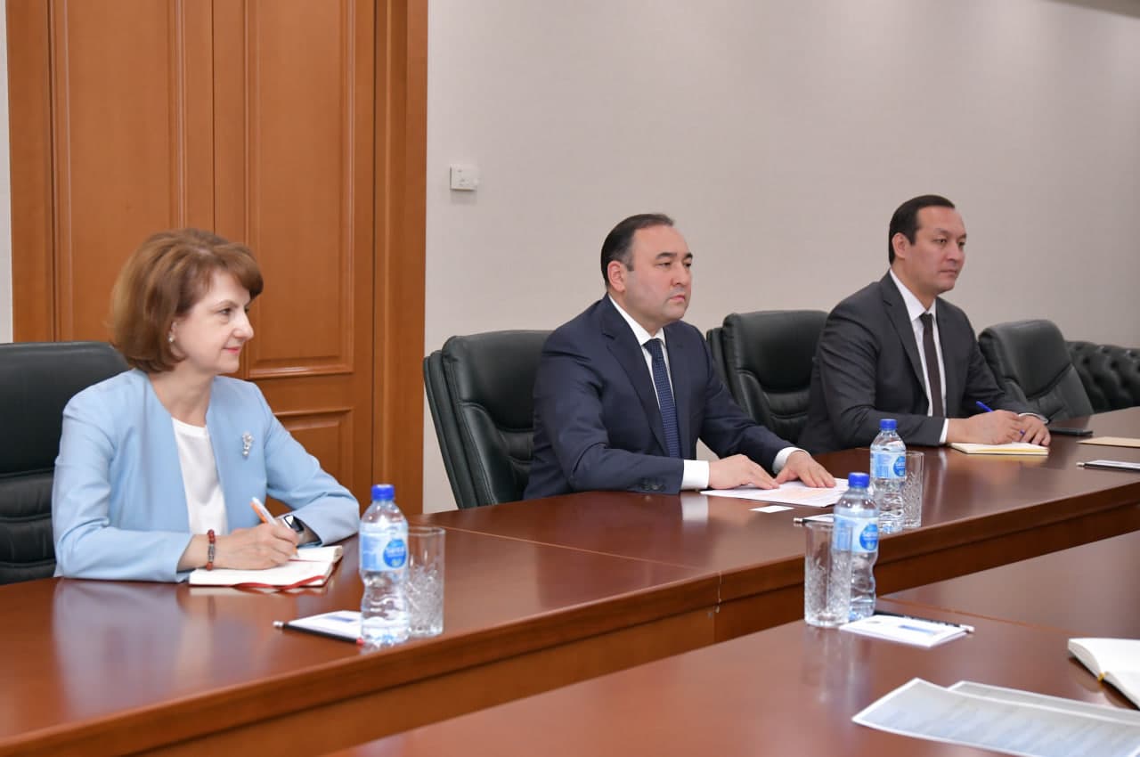 Meeting with the Ambassador of Korea