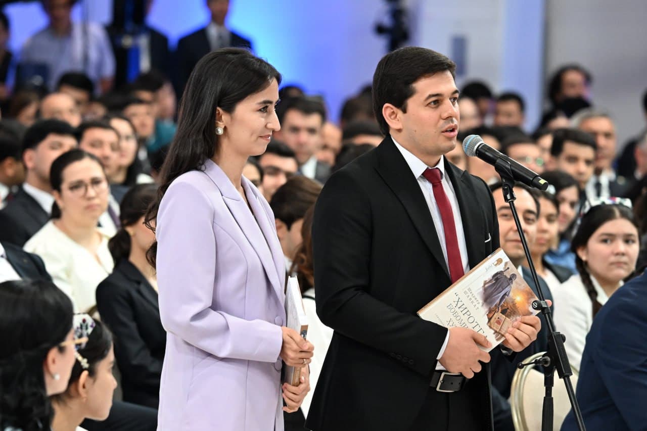 Prezidentimiz yoshlar bilan uchrashib, yangi tashabbuslarni ilgari surdi