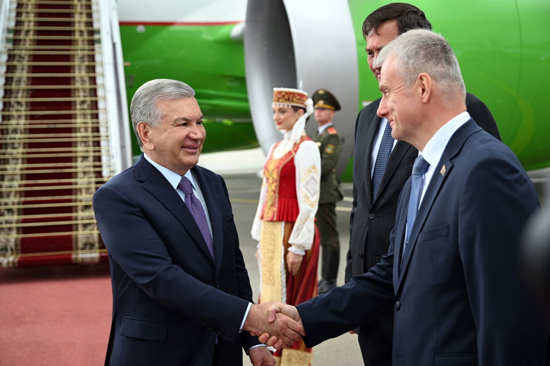Oʻzbekiston Prezidentining Belarusga rasmiy tashrifi boshlandi