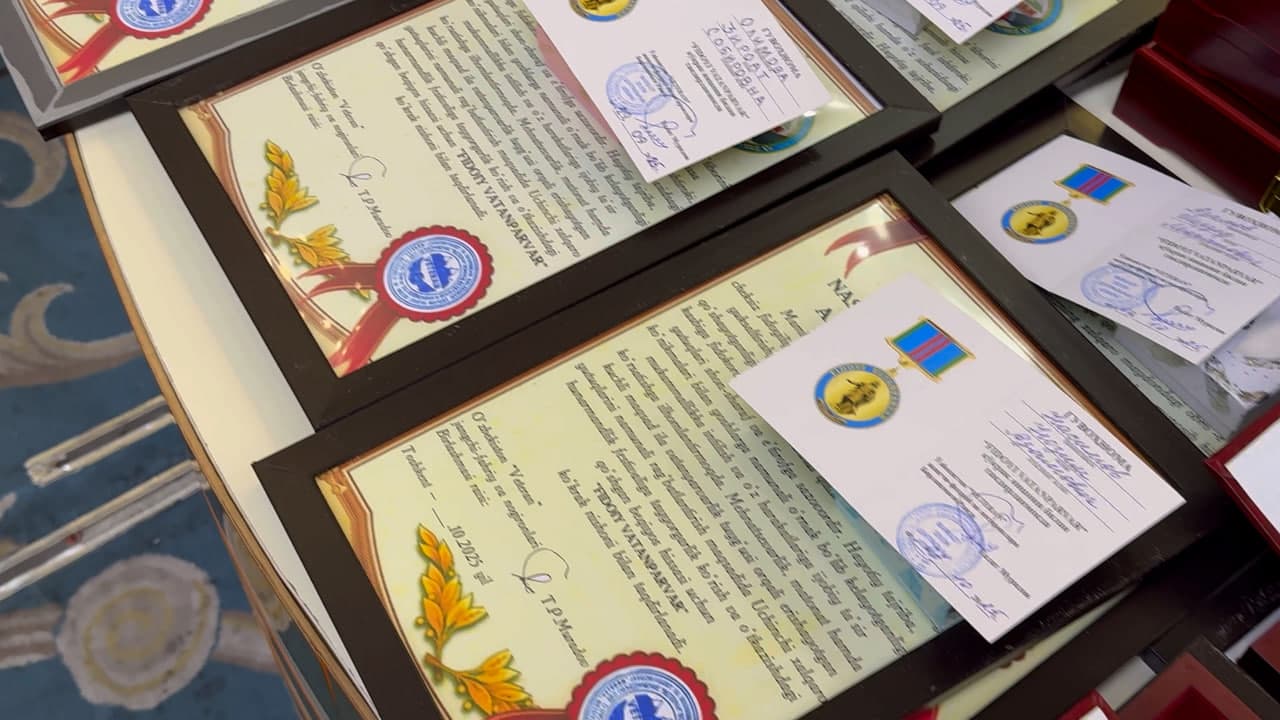 A gala awards ceremony for the participants of the 3rd International Festival of Handicrafters was held in Kokand