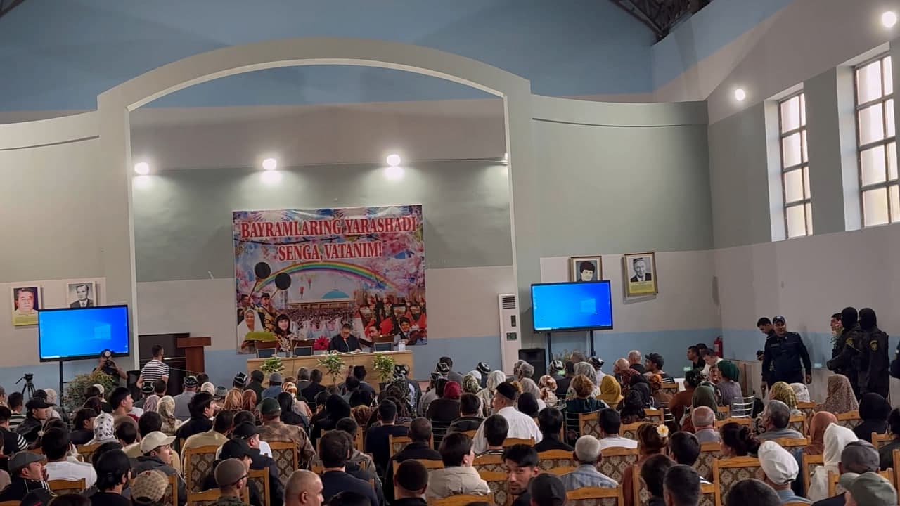 In the Nurafshon mahalla of the city of Kokand, visiting sessions of the Kokand inter-district courts on administrative and criminal cases were held.