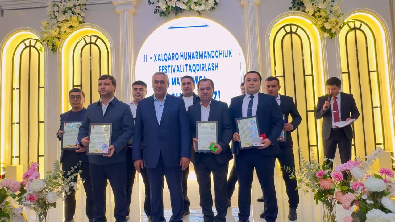 A gala awards ceremony for the participants of the 3rd International Festival of Handicrafters was held in Kokand