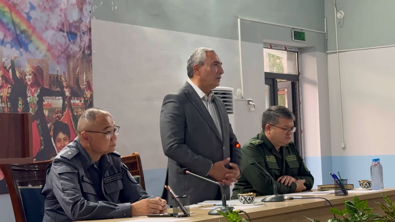 In the Nurafshon mahalla of the city of Kokand, visiting sessions of the Kokand inter-district courts on administrative and criminal cases were held.