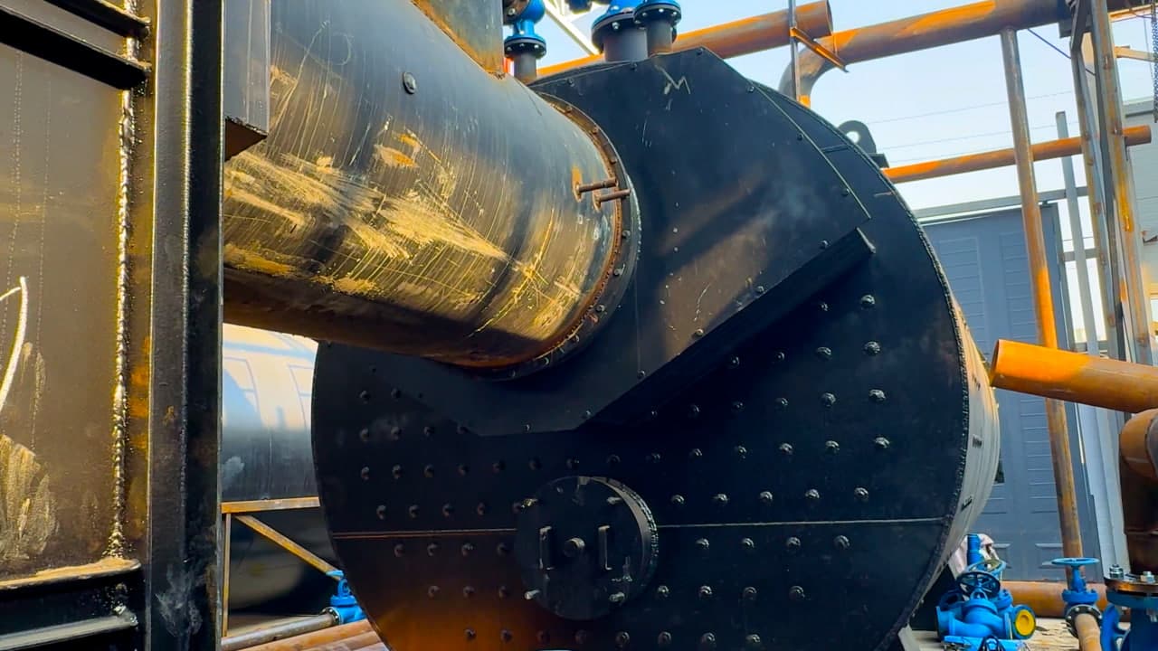 The heating boiler house of the “Yangi Uzbekistan” residential area in Kokand is being constructed by Turkish specialists.