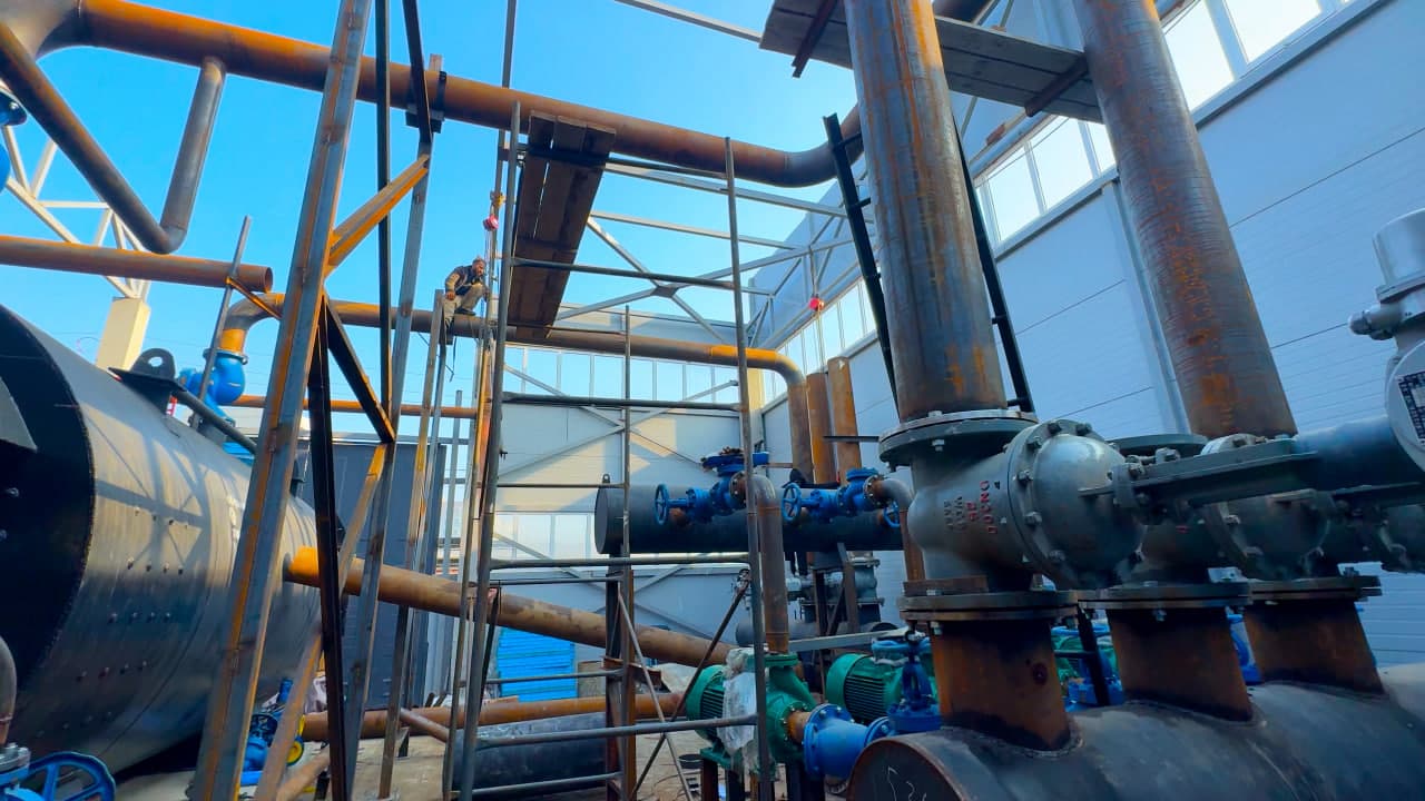 The heating boiler house of the “Yangi Uzbekistan” residential area in Kokand is being constructed by Turkish specialists.