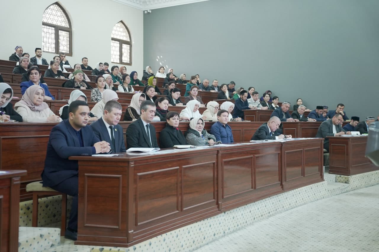 At Kokand University, a training seminar on the theme “Family and Marriage — Sacred” was held in cooperation with the Republican Committee on Family and Women’s Affairs and the regional administration