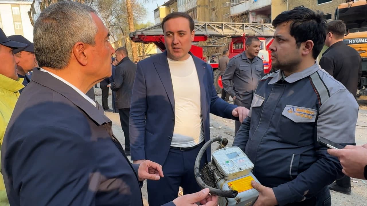 Hokim of Kokand Met with Residents of Apartment Buildings in the Alisher Navoi District