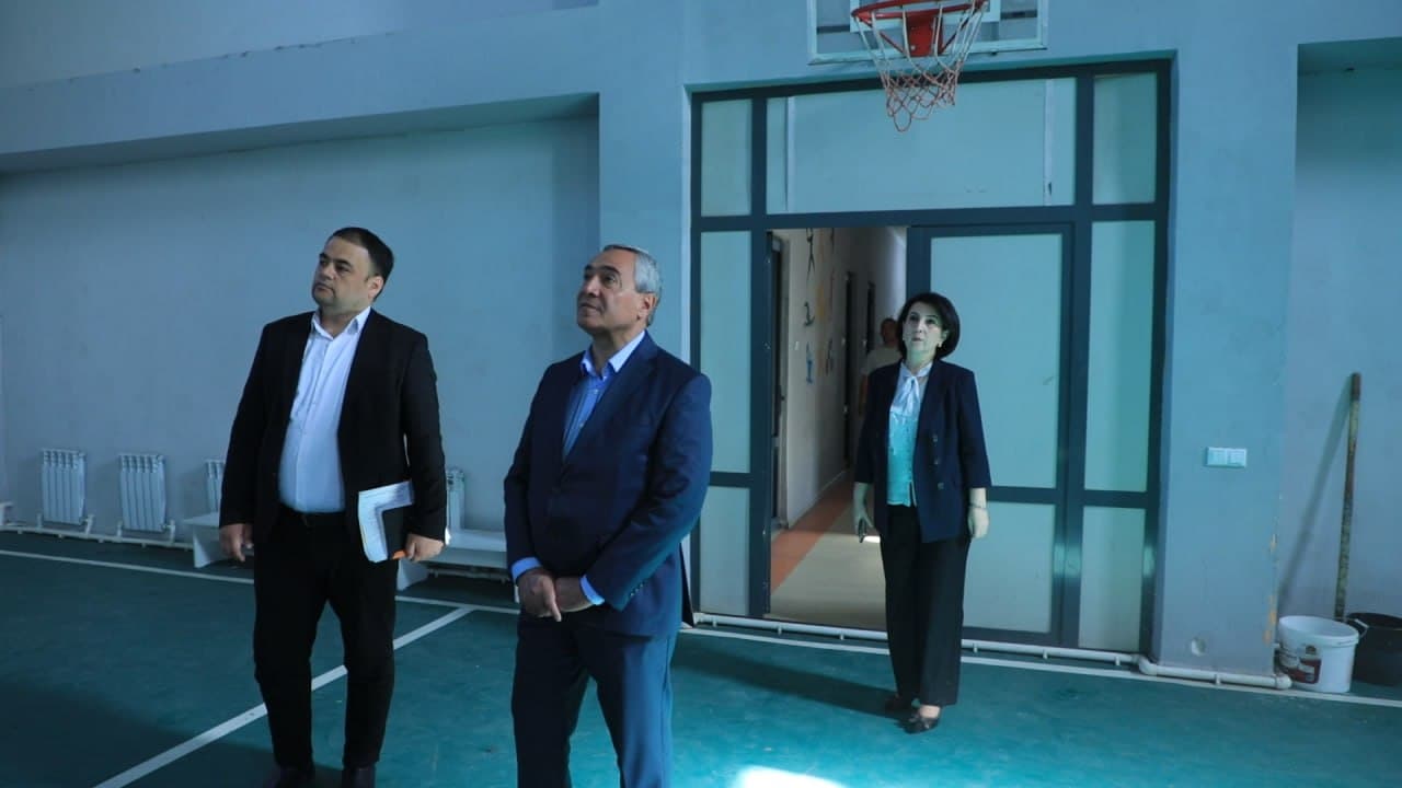 The Mayor of Kokand held a dialogue with young people.