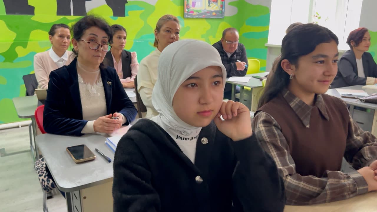 Specialists from South Korea are conducting classes for young people in Kokand.