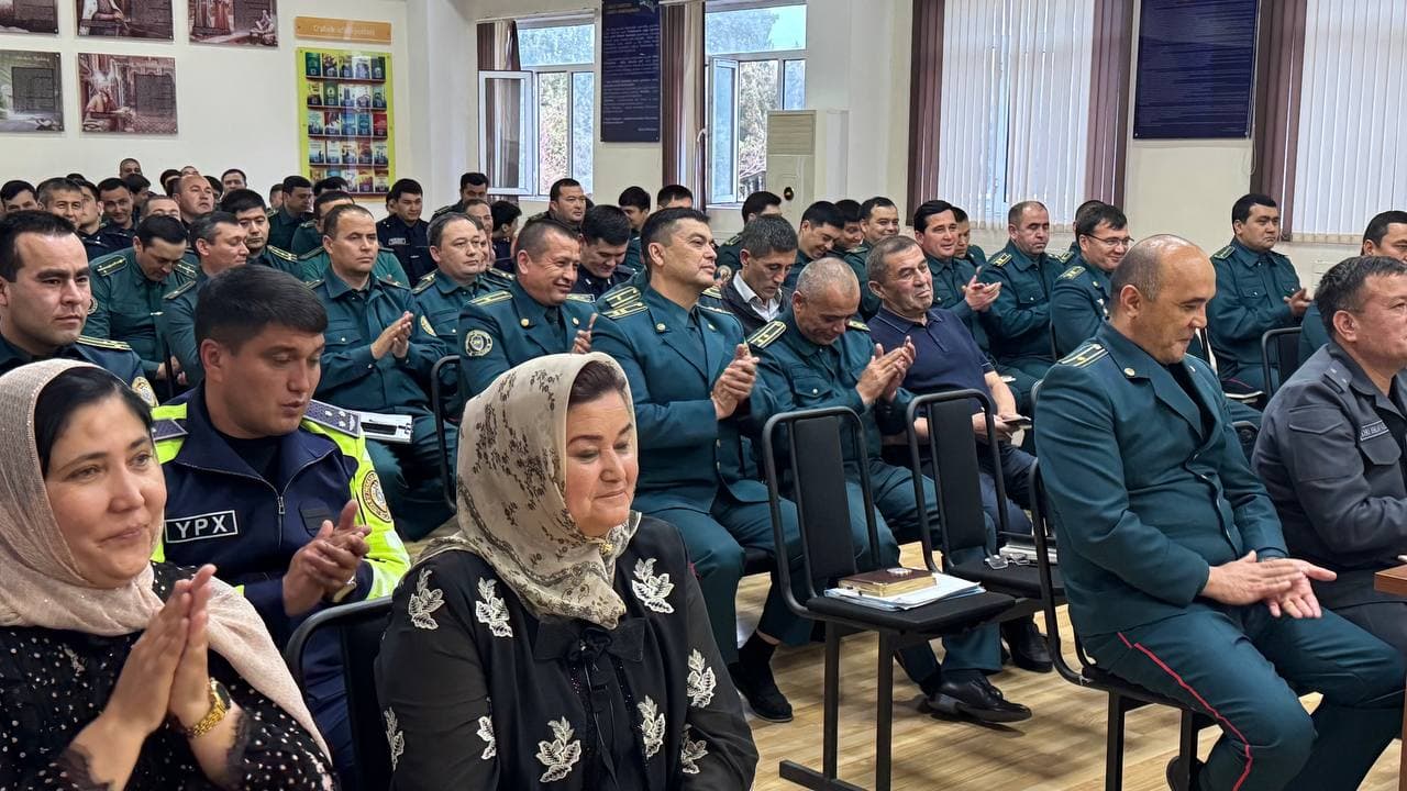 Qo‘qon shahrida jinoyatchilikka qarshi kurashda yuksak natijalarga erishgan ichki ishlar va mahalla tizimi xodimlari e’tirof etildi