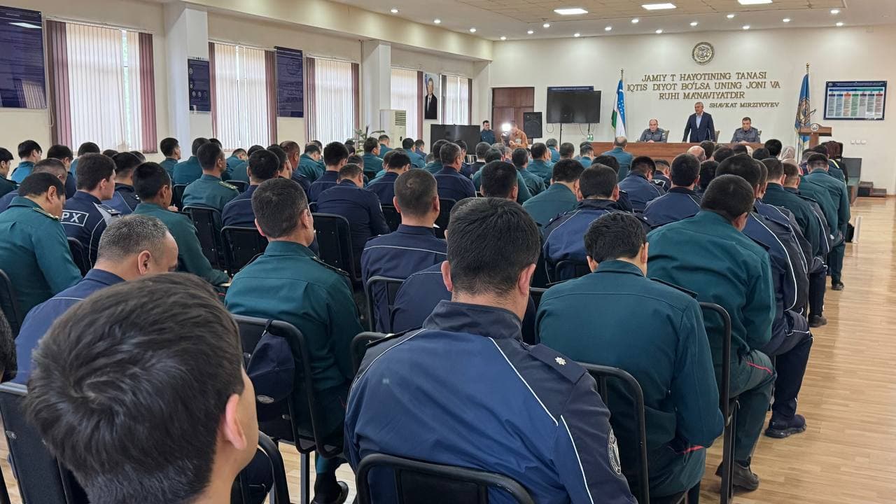 Qo‘qon shahrida jinoyatchilikka qarshi kurashda yuksak natijalarga erishgan ichki ishlar va mahalla tizimi xodimlari e’tirof etildi