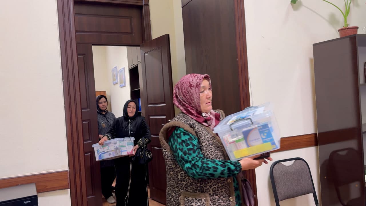 Qo‘qon shahrida og‘ir xastaliklarga chalingan ijtimoiy muhofazaga muhtoj fuqarolarga beg‘araz yordam ko‘rsatildi
