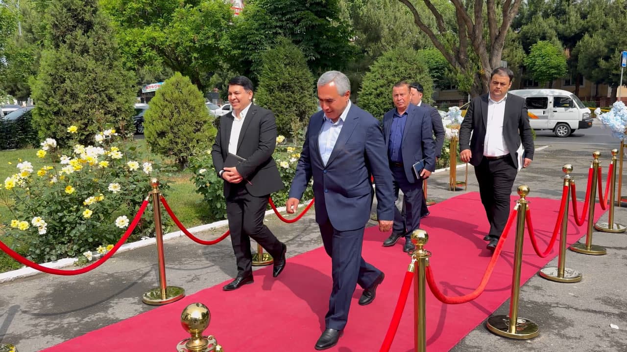 «Молодёжь — фундамент нашего будущего!»