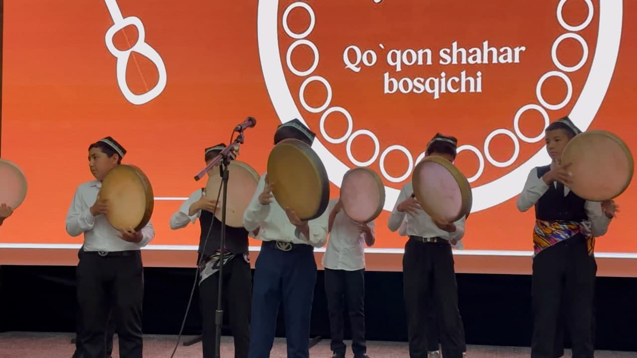 В Коканде прошёл городской этап конкурса «Ансамбль школы талантов», организованный в рамках мероприятий ко Дню молодёжи.