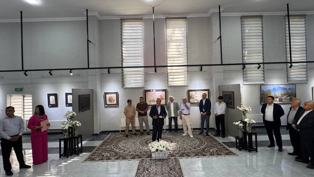 Qo‘qon shahridagi ixtisoslashtirilgan san’at maktabida yangi ko‘rgazmalar galereyasi o‘z faoliyatini boshladi