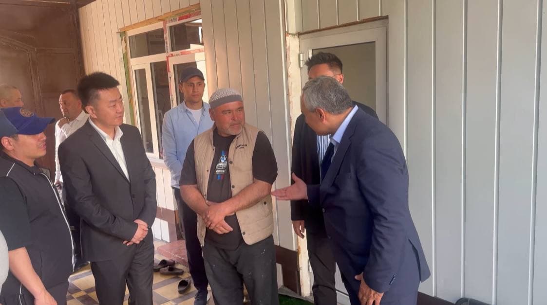 Homes on a Tourism Street in “Yangi Chorsu” Mahalla Given a Traditional National Look