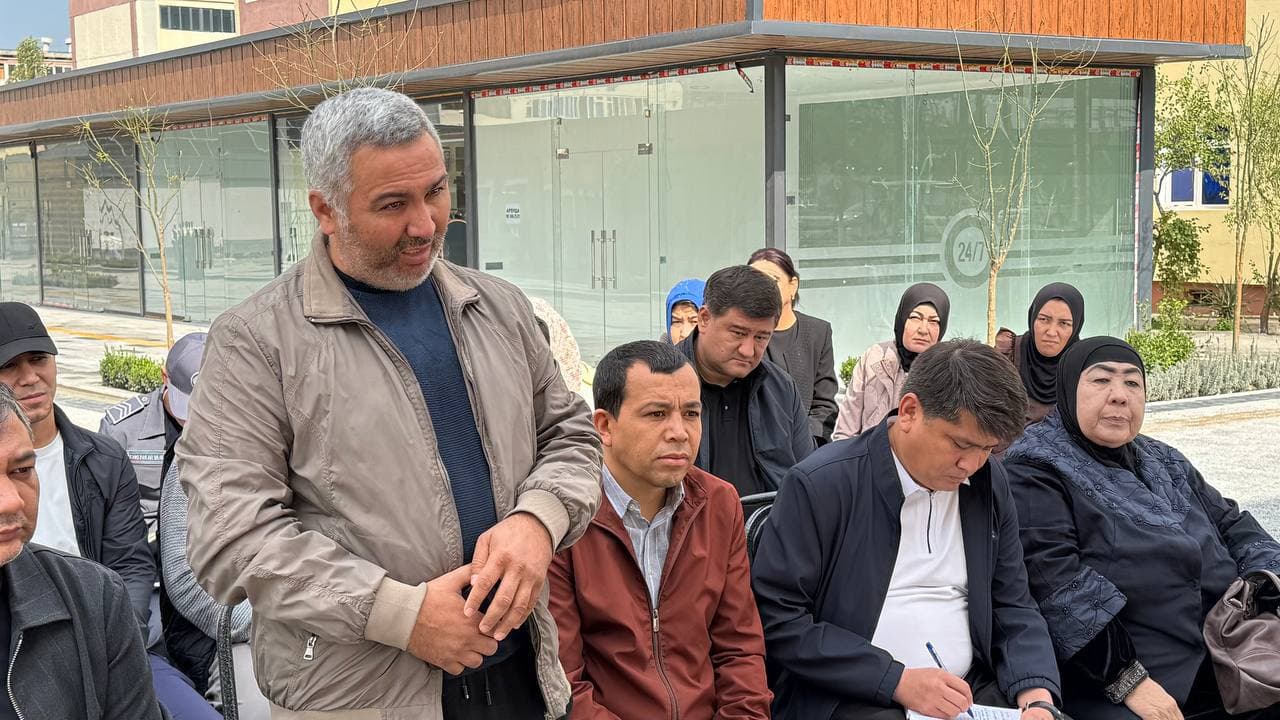 Kokand Mayor meets with entrepreneurs