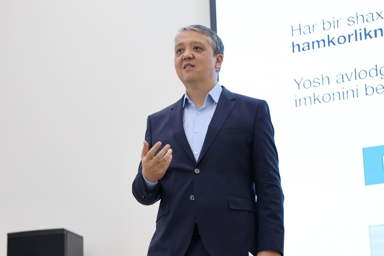 "Robo-Coding" olimpiadasi tadqirlash marosimi doirasida taqdimot