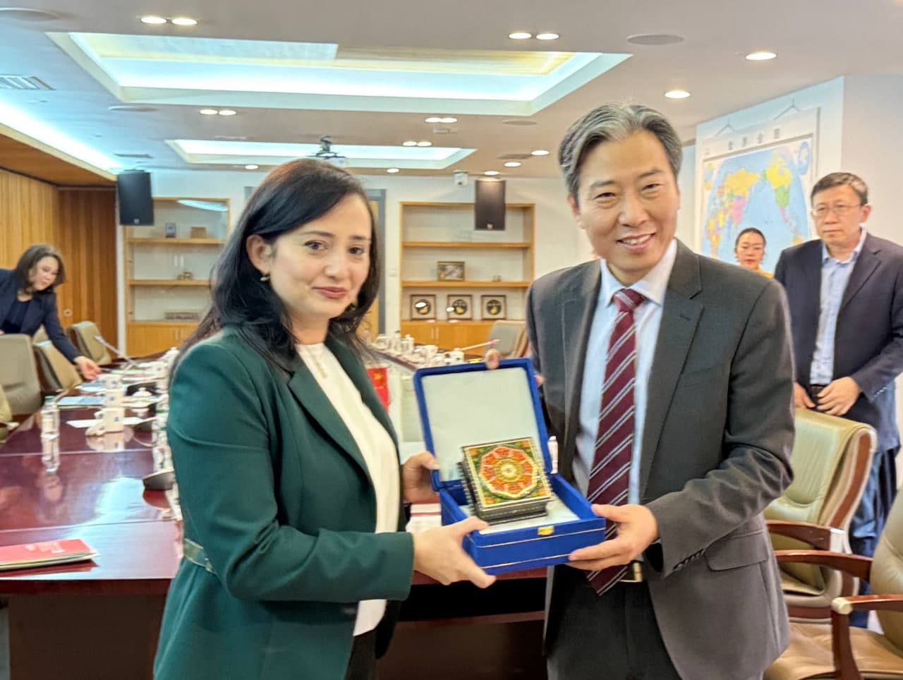 O‘zbekiston va Xitoy: Xitoy tili ta’limi bo‘yicha hamkorlik mustahkamlanmoqda