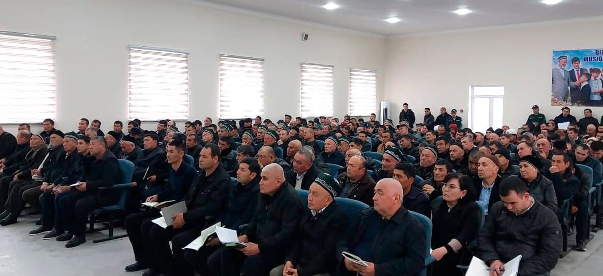 Qishloq xo'jaligi mahsulotlari yetishtiruvchi va eksportchilari bilan uchrashuv o'tkazildi