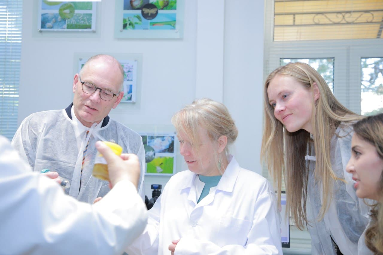 Shuningdek, muzokaralarda