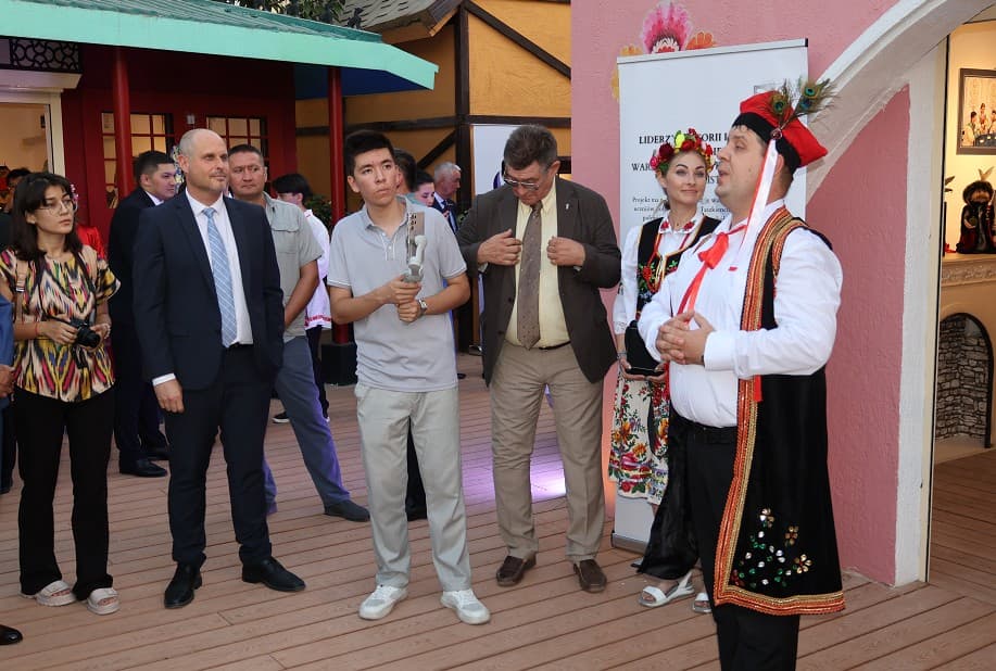 POLISH CULTURAL CENTER OF UZBEKISTAN “SVETLITSA POLSKA”