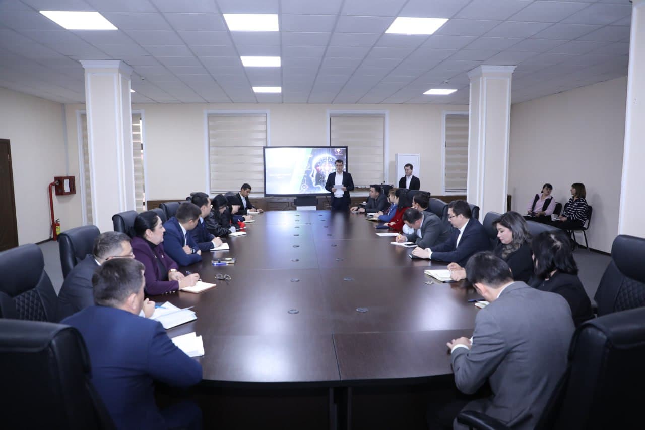 Qo‘mitada sun’iy intellektni joriy etish masalalari bo‘yicha yig‘ilish o‘tkazildi