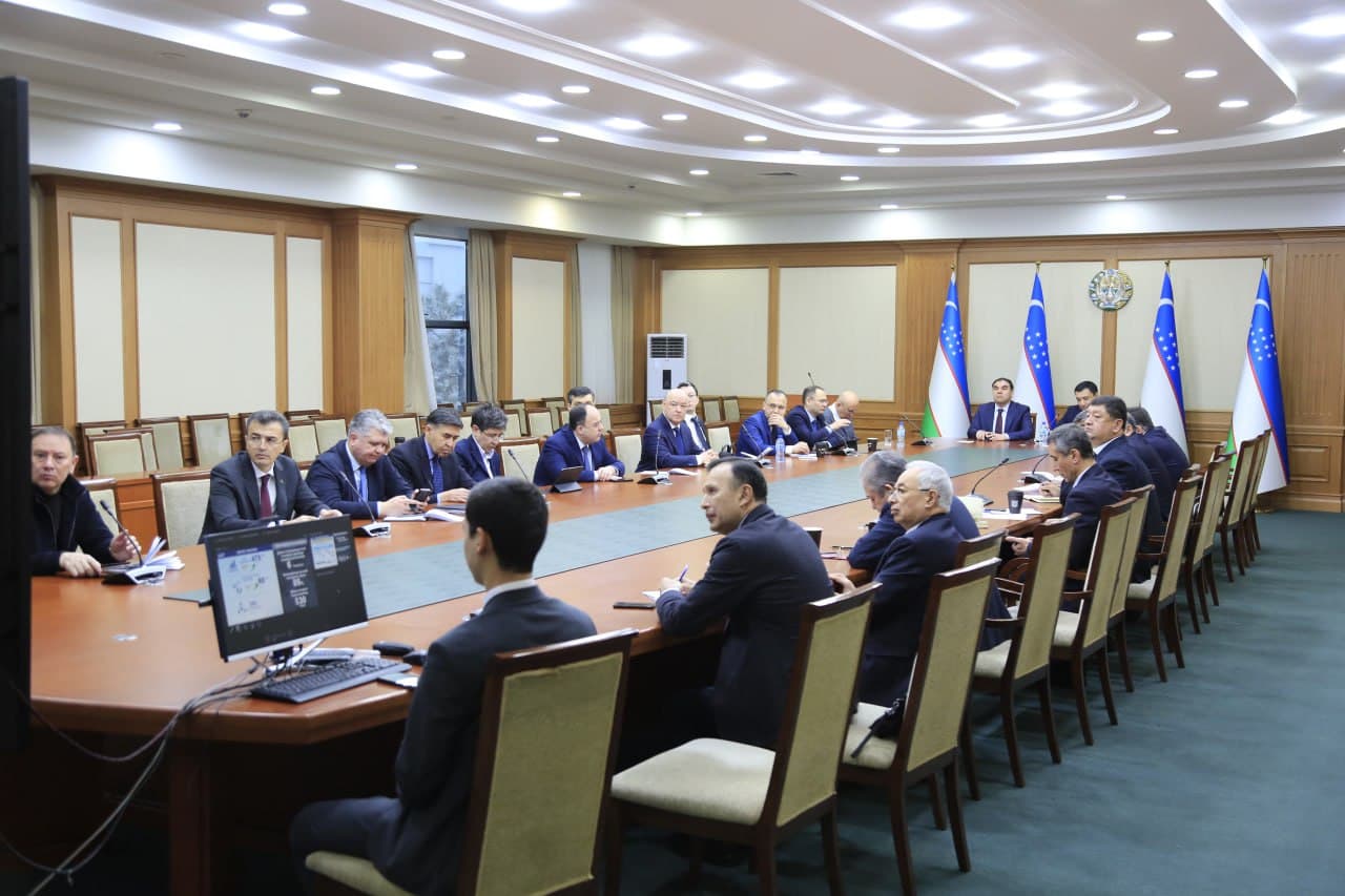 2025-yilda amalga oshirilgan ishlar sarhisobi va joriy yilda xorijdagi diplomatik vakolatxonalar bilan hamkorlikda ayni yo'nalishda amalga oshiriladigan ishlar yuzasidan davra suhbati o'tkazildi.