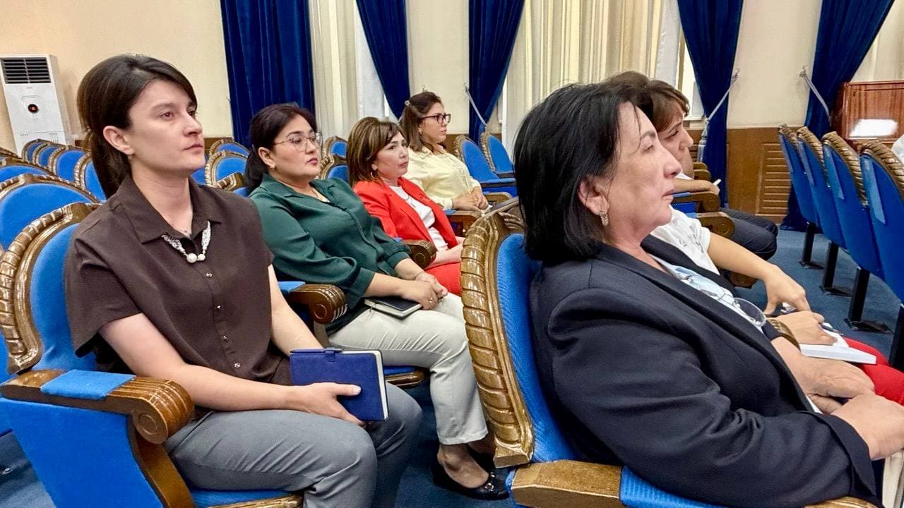 Qoʻmita xodimlari, yoshlar yetakchilari uchun sun'iy intellekt vositalaridan samarali foydalanish va axborot xavfsizligi boʻyicha seminar boʻlib oʻtdi