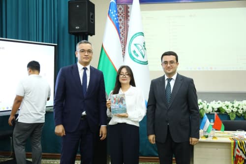 Rahbar va yoshlar: kelajak muhandislari bilan uchrashuv