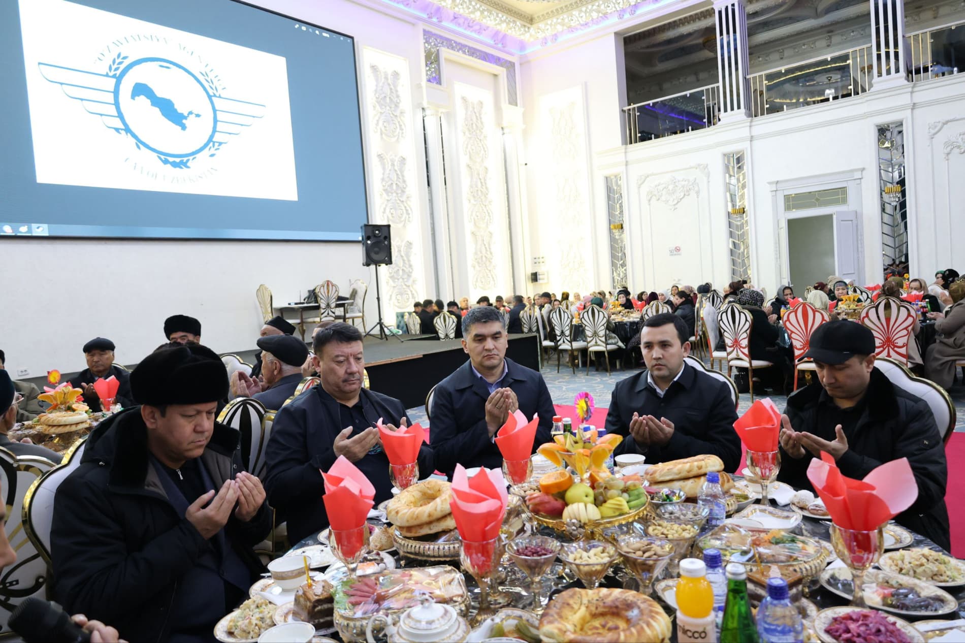 Ramazon – mehr-muruvvat, ahillik va shukronalik oyi