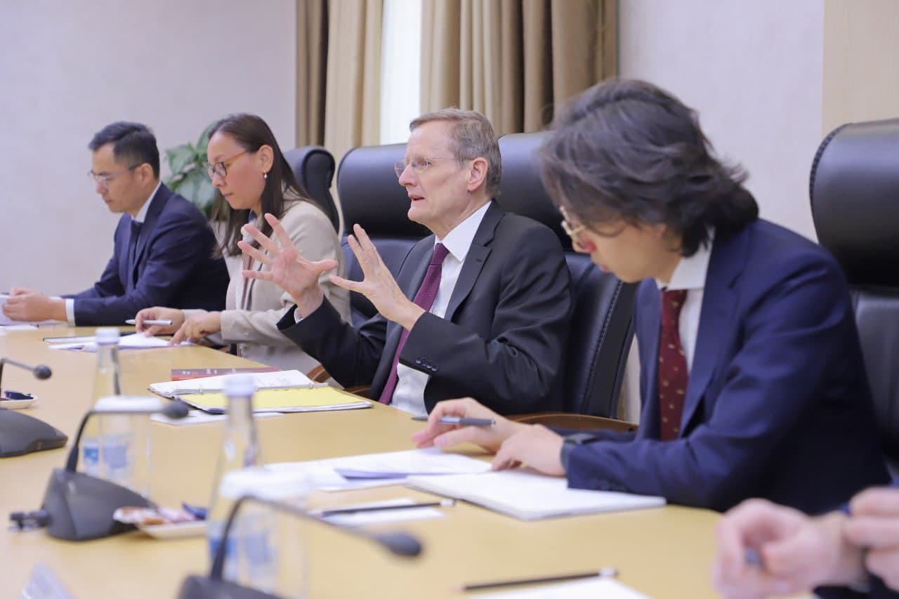 ОИИБ билан ҳамкорлик кенгаймоқда