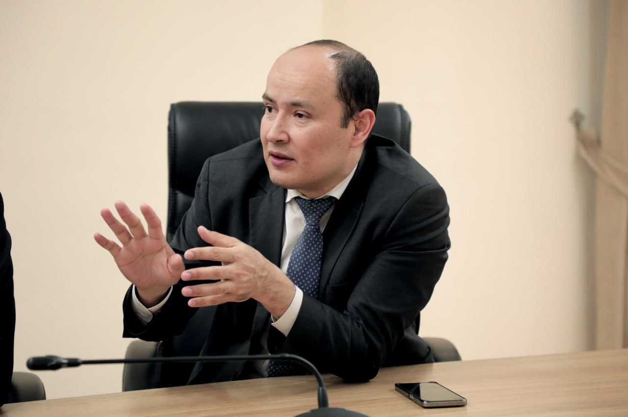 Транспорт, ҳудудий инвестиция дастурлари ва СЗни ривожлантириш бўйича брифинг