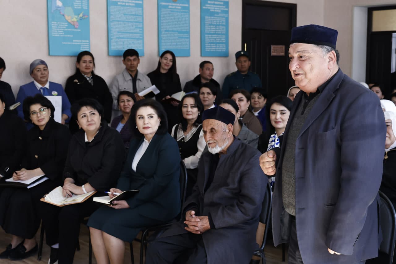 Председатель Сената побывала в Янгиюльском районе. Работа по обеспечению занятости женщин начнется с махалли