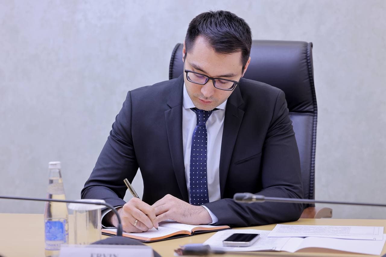 Лазиз Кудратов встретился с Чрезвычайным и Полномочным послом Венесуэлы