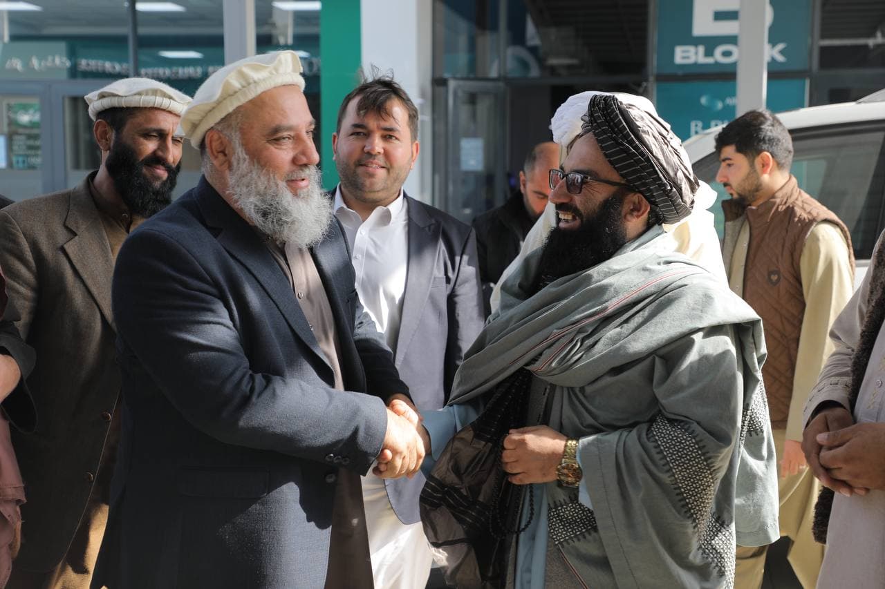 Лазиз Кудратов провёл встречу с министром торговли Афганистана Нуруддином Азизи