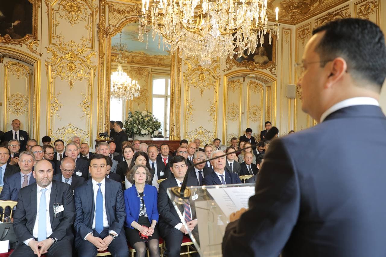 Parijda Fransiya-O‘zbekiston biznes-forumi bo‘lib o‘tdi