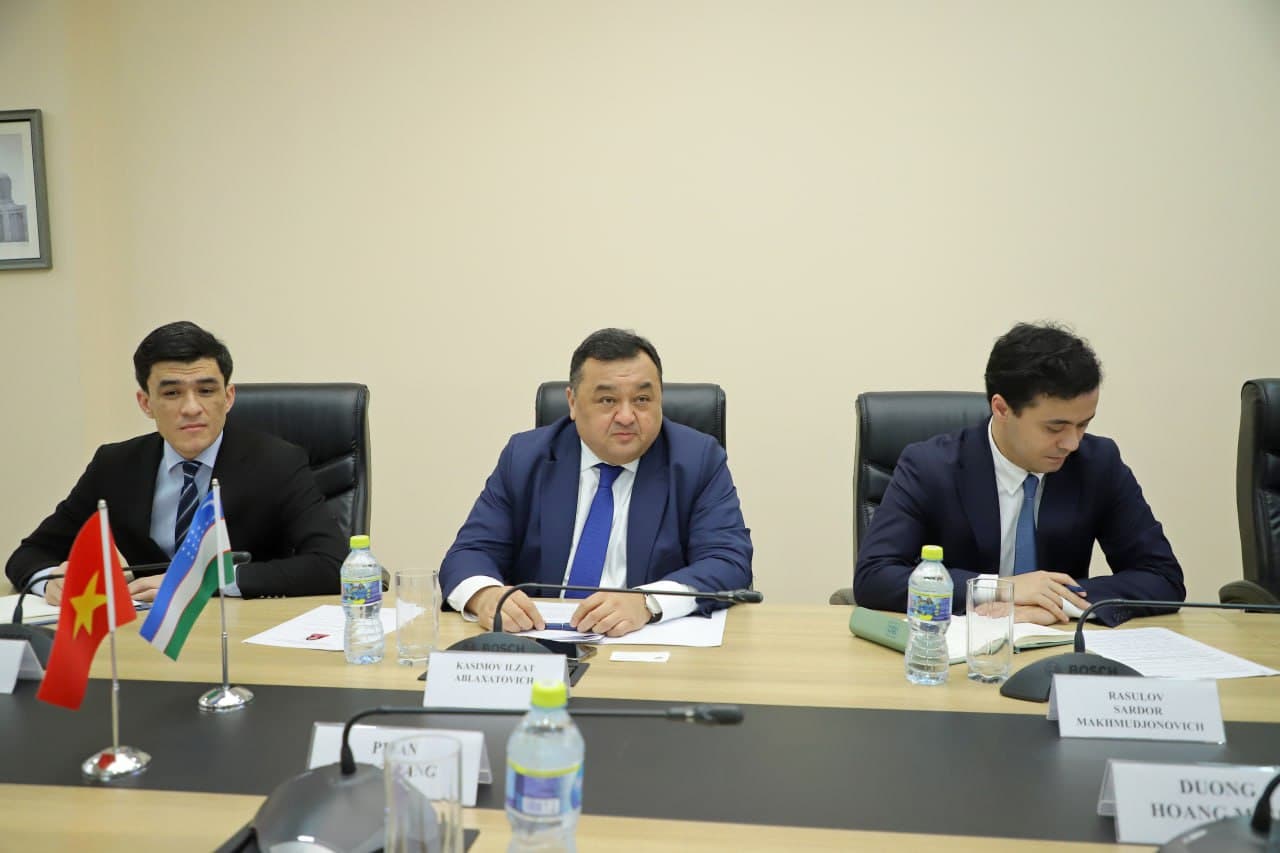 On April 5, issues of Uzbek-Vietnam trade and economic cooperation were discussed