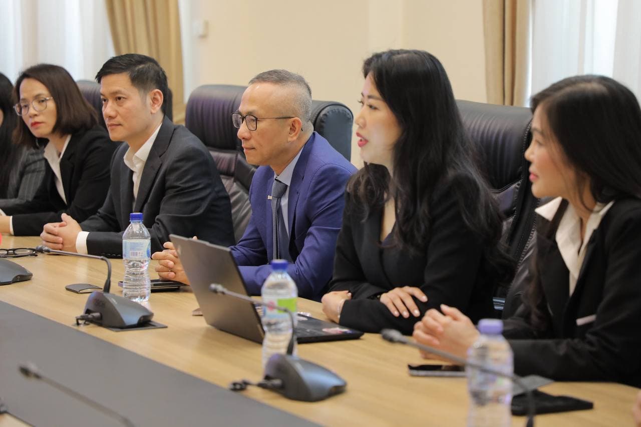 МИПТ и вьетнамская компания ROX GROUP подписали Меморандум о взаимопонимании